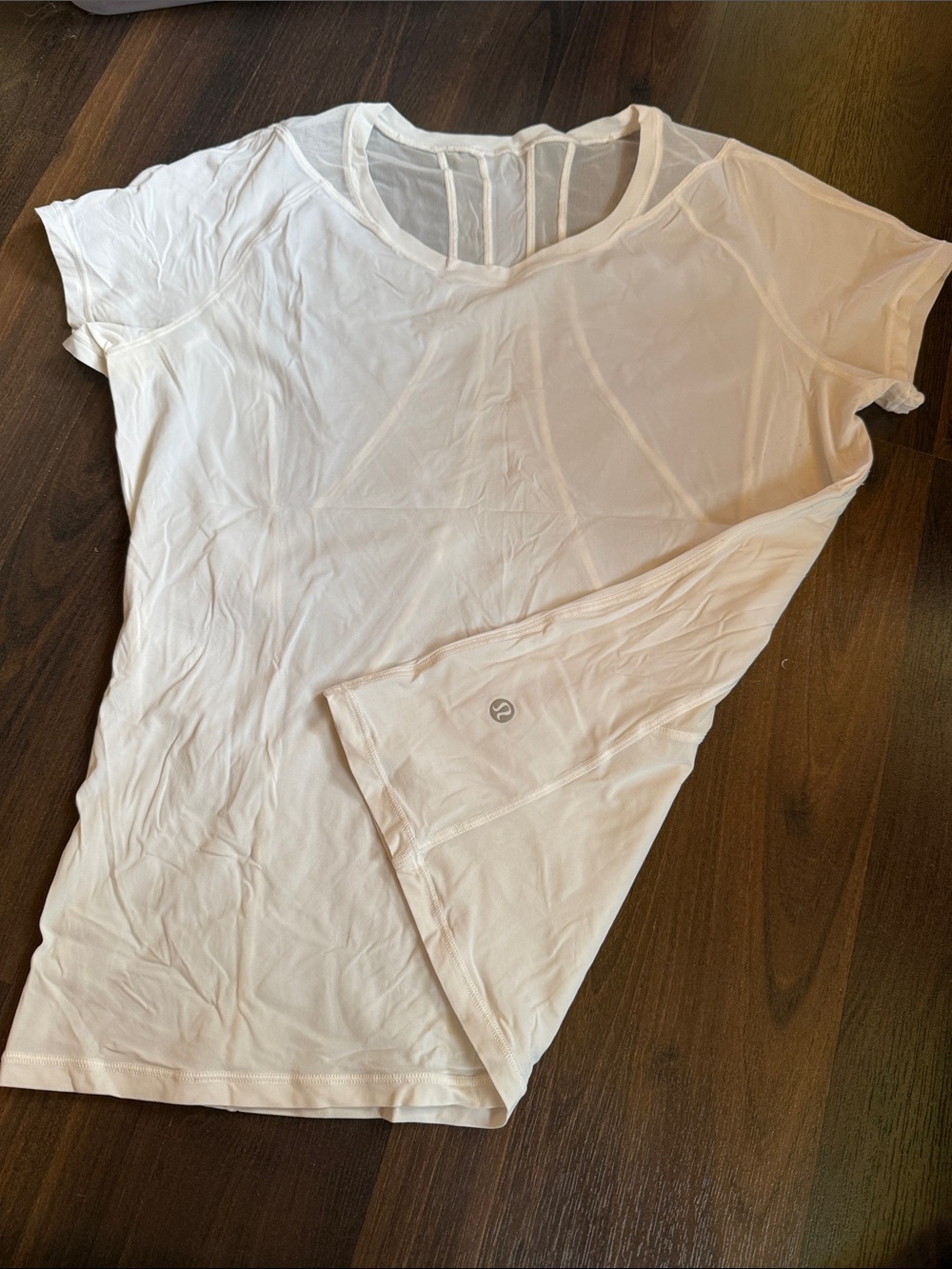 lululemon athletica white Short-Sleeve Performance Tee